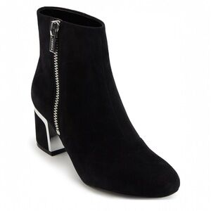 DKNY Crosbi Ankle Booties Boots Womens Black Suede Shoes Sz 8 Fits 8.5 NEW $129